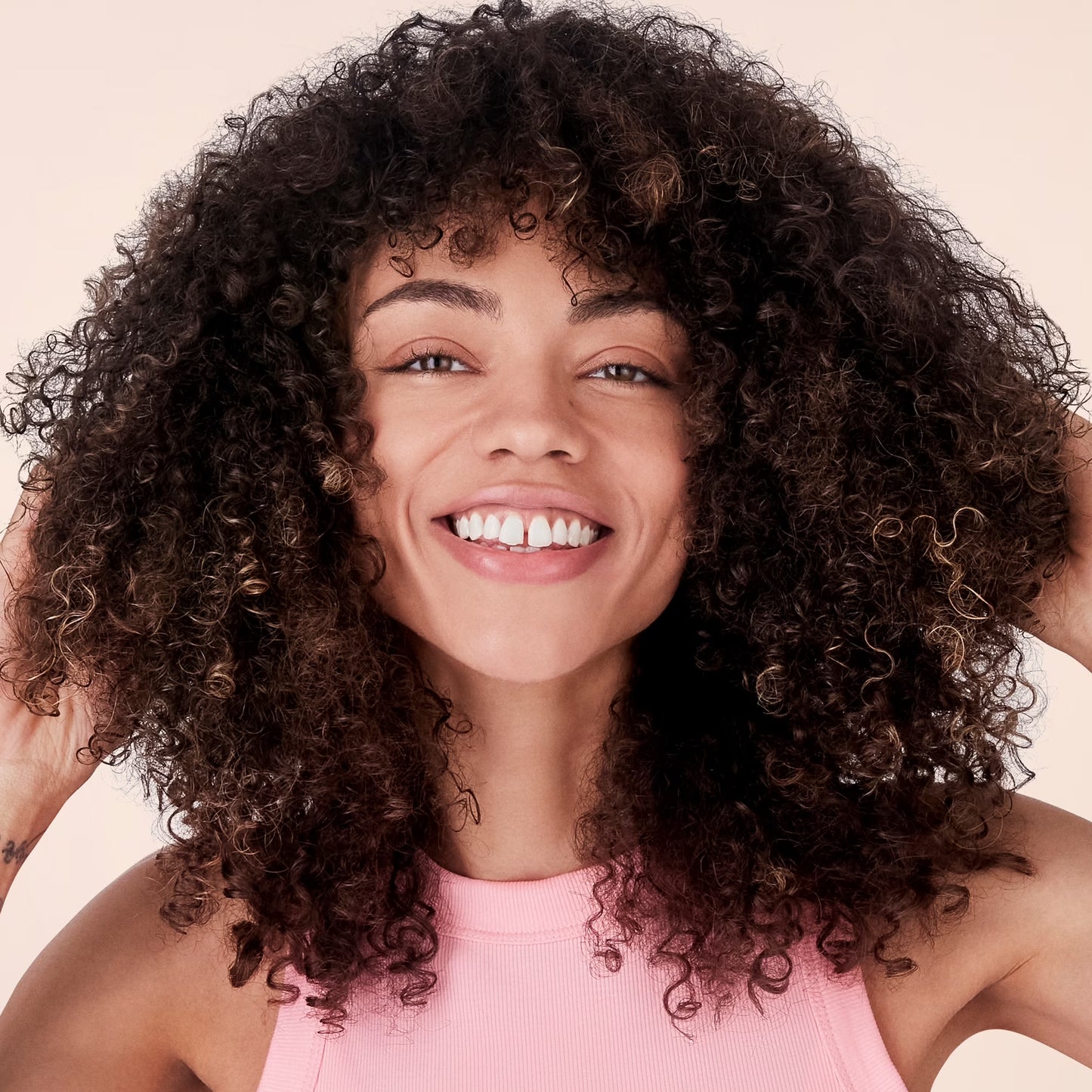 Kinky Moves Curl Defining Hair Cream to Enhance Natural Curls, 4 Fl Oz